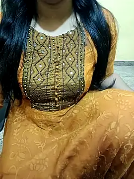 Pooja-05