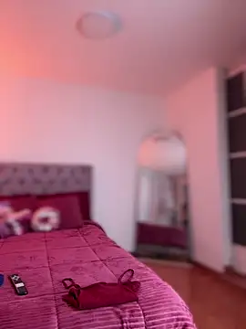 Samantha_e2