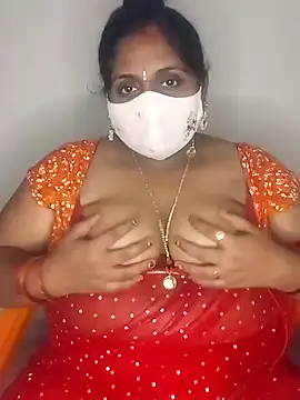 Sexy_Radhikaa