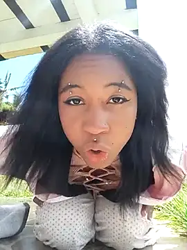 Zaira_Rose_