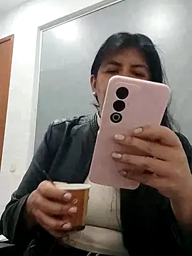 aisha_latina