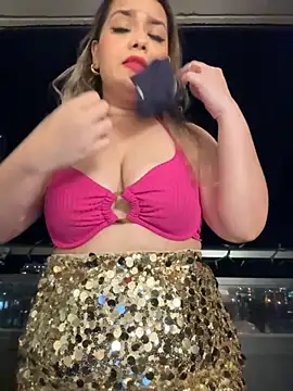 cam_divaa