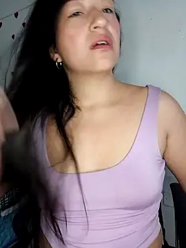 emimoon28