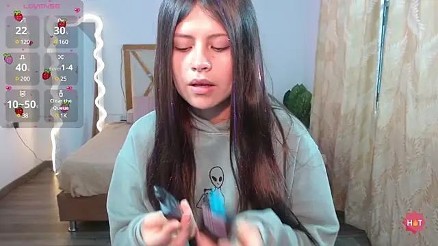 kittystart_tay
