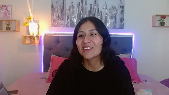 mia_aira