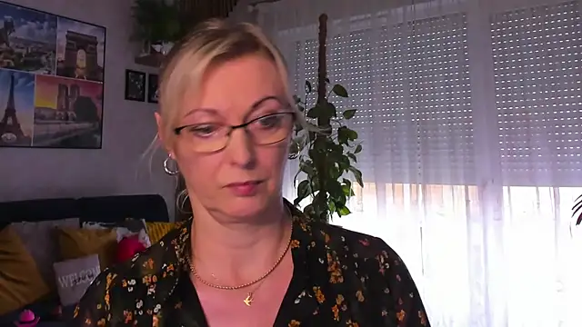 vanessa_chat